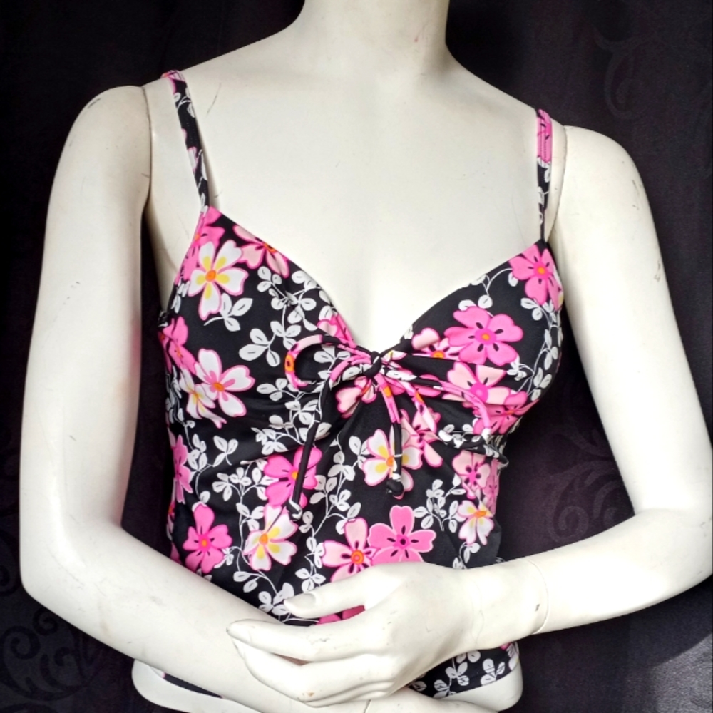 Victoria's secret floral top
